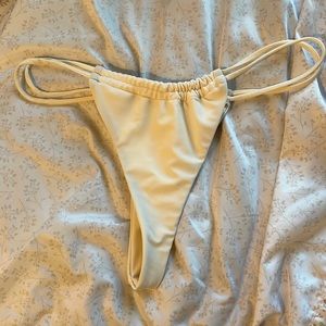 NWOT cream Boutine bikini bottoms